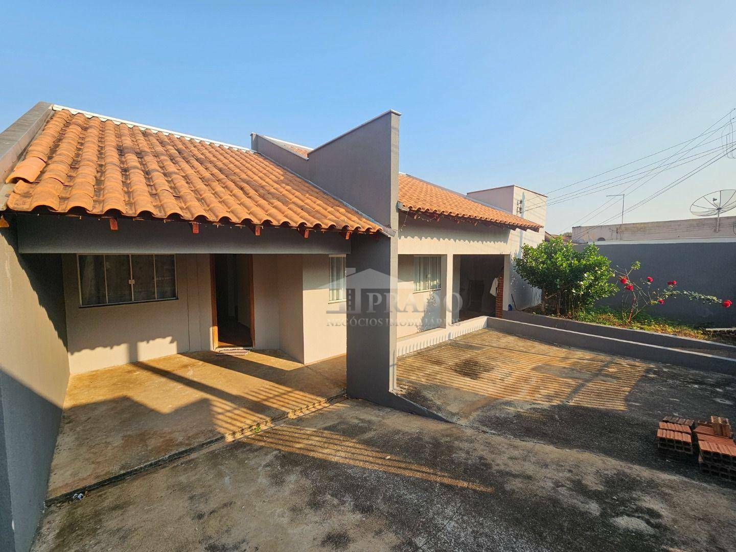 Casa à venda com 2 quartos, 78m² - Foto 4