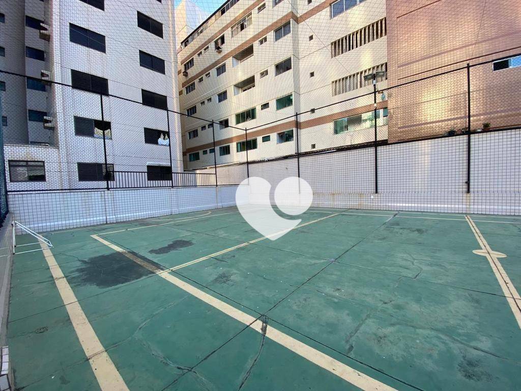 Apartamento à venda com 4 quartos, 250m² - Foto 3