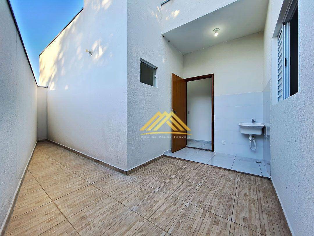 Casa à venda com 1 quarto, 39m² - Foto 12