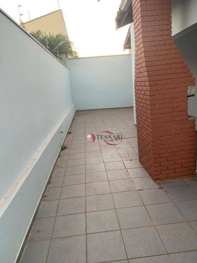 Casa à venda e aluguel com 2 quartos, 220m² - Foto 20