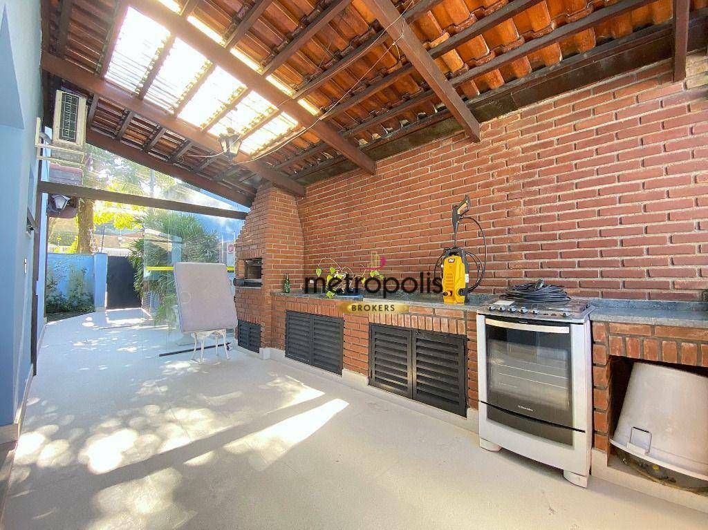 Sobrado à venda e aluguel com 4 quartos, 600m² - Foto 10