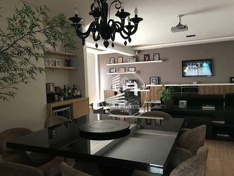 Apartamento à venda com 3 quartos, 146m² - Foto 2