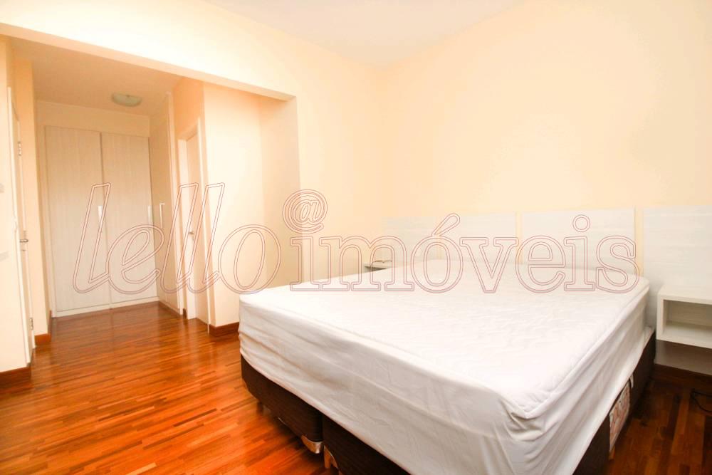 Apartamento para alugar com 3 quartos, 165m² - Foto 10