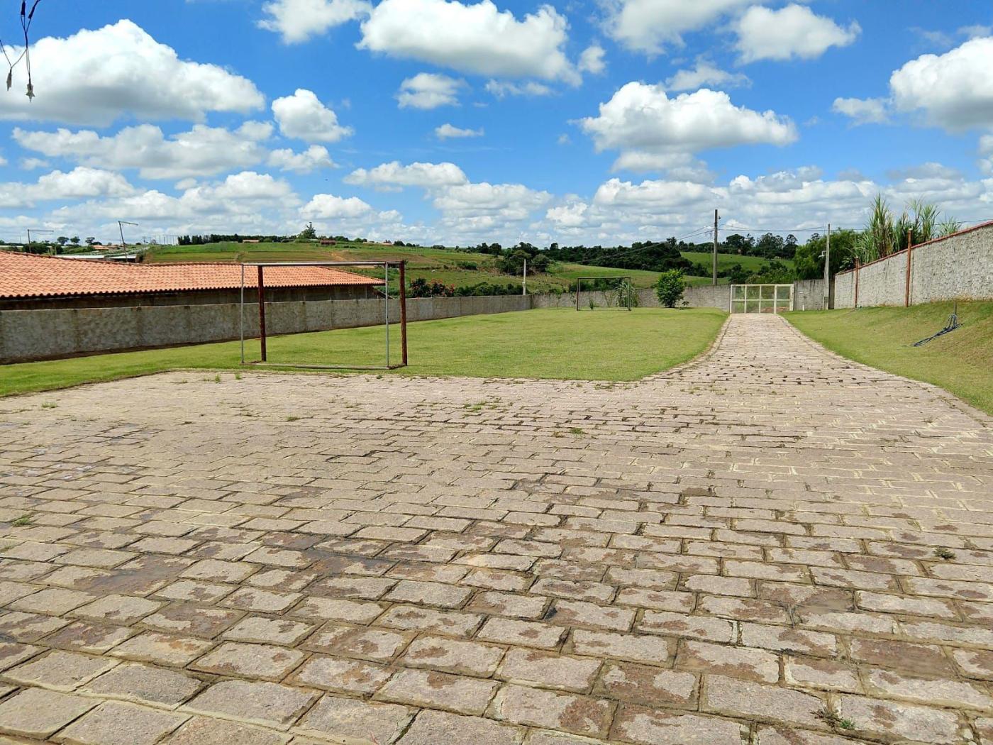 Fazenda à venda com 2 quartos, 2300m² - Foto 1