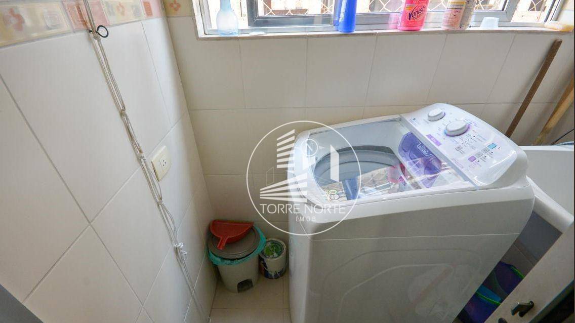 Apartamento à venda com 2 quartos, 48m² - Foto 12