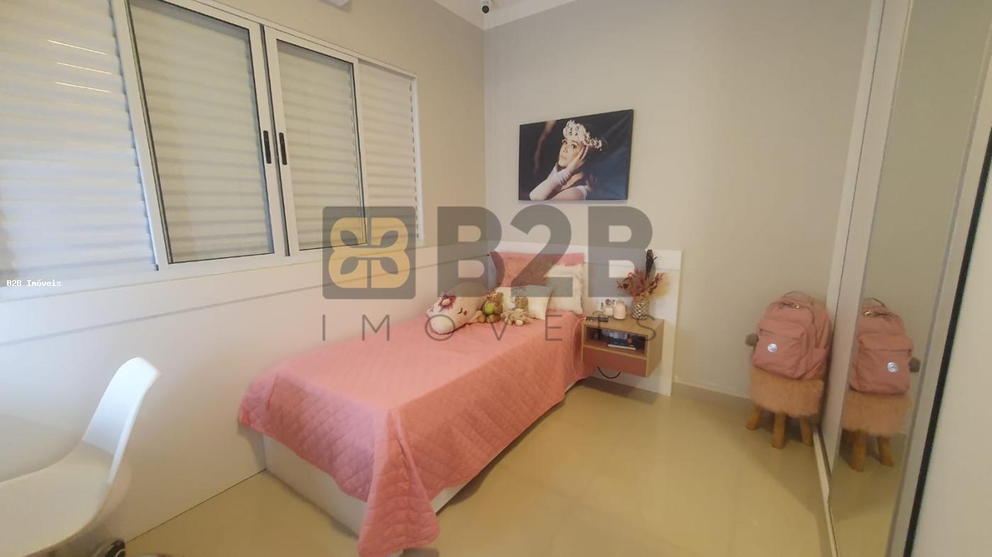 Casa de Condomínio à venda com 3 quartos, 227m² - Foto 16