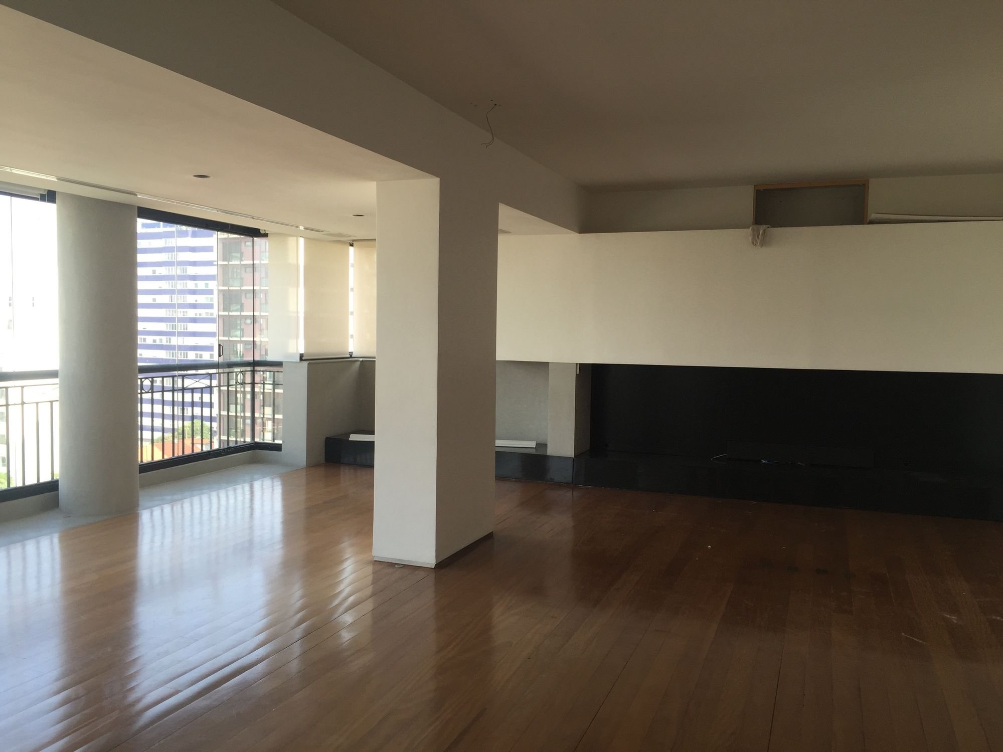 Apartamento à venda com 3 quartos, 215m² - Foto 7