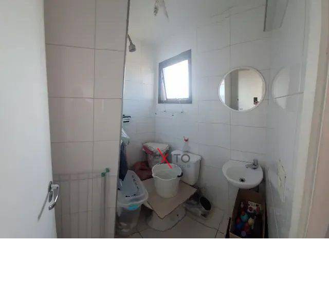 Apartamento à venda com 2 quartos, 77m² - Foto 16