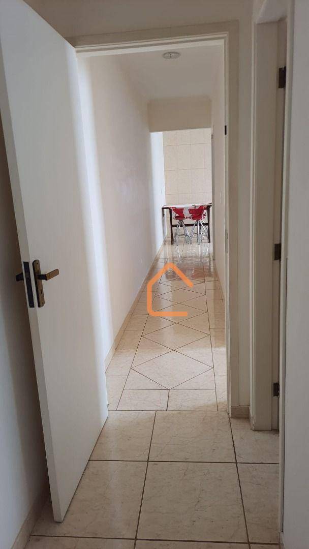 Apartamento à venda com 2 quartos, 68m² - Foto 3