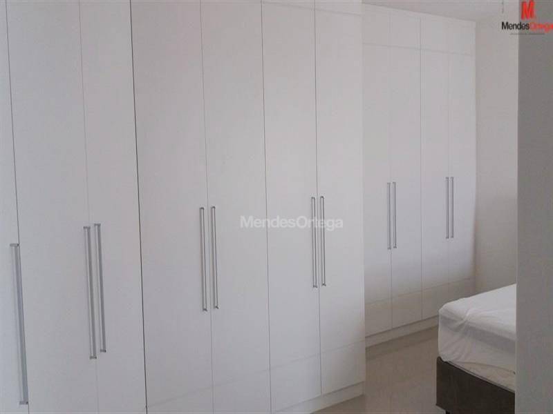 Apartamento à venda com 3 quartos, 195m² - Foto 8