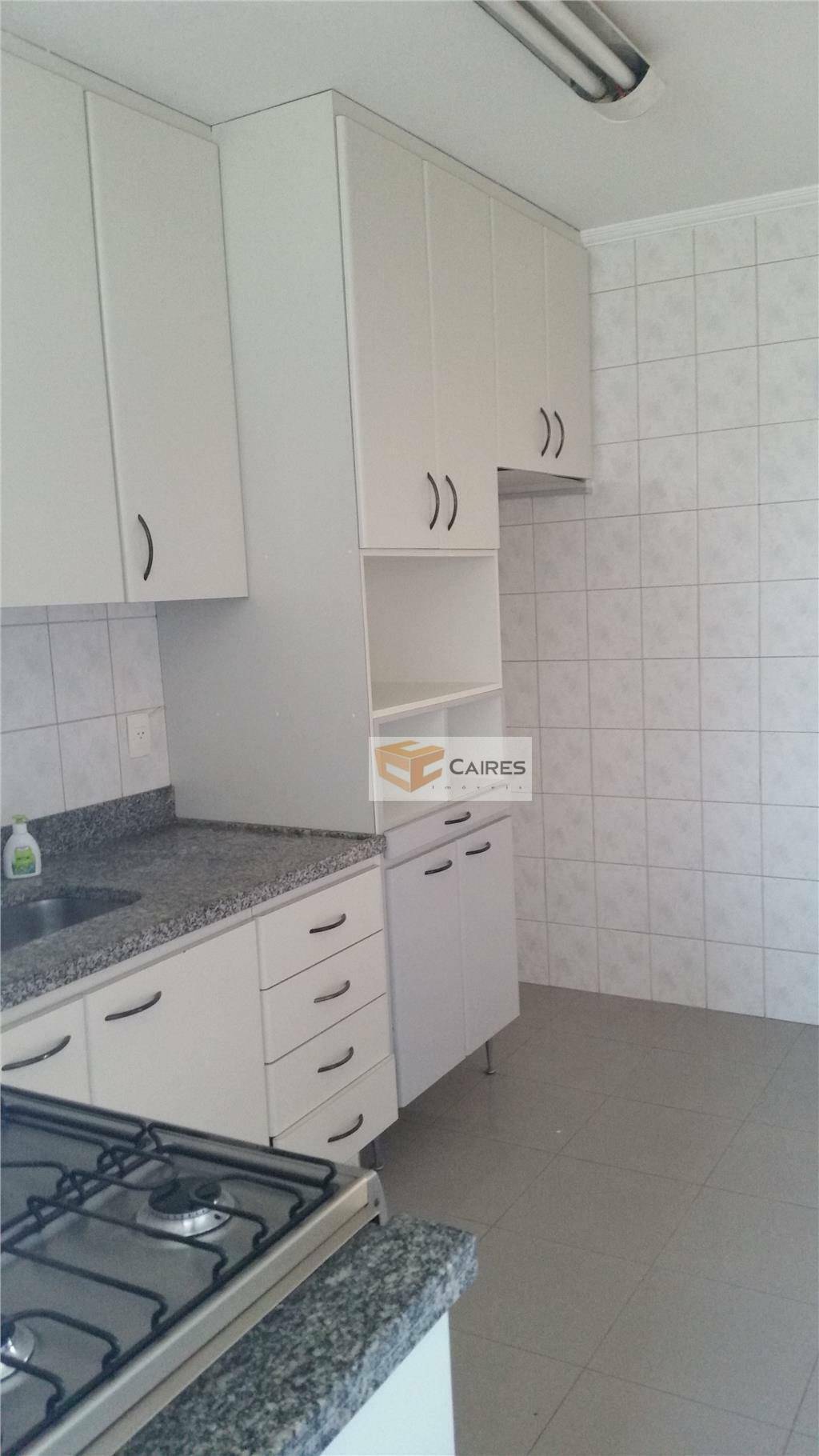 Apartamento à venda com 3 quartos, 100m² - Foto 3