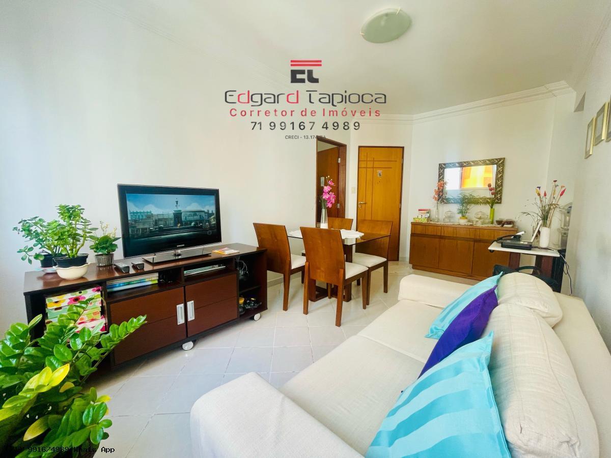 Apartamento à venda com 2 quartos, 70m² - Foto 3