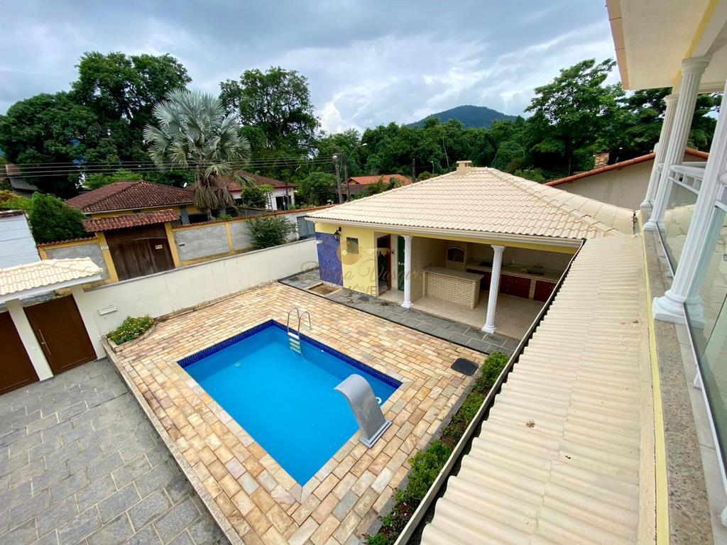 Casa à venda com 4 quartos, 380m² - Foto 6