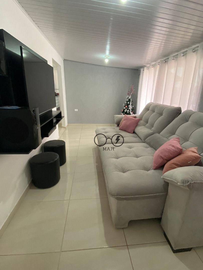 Casa à venda com 6 quartos, 195m² - Foto 8