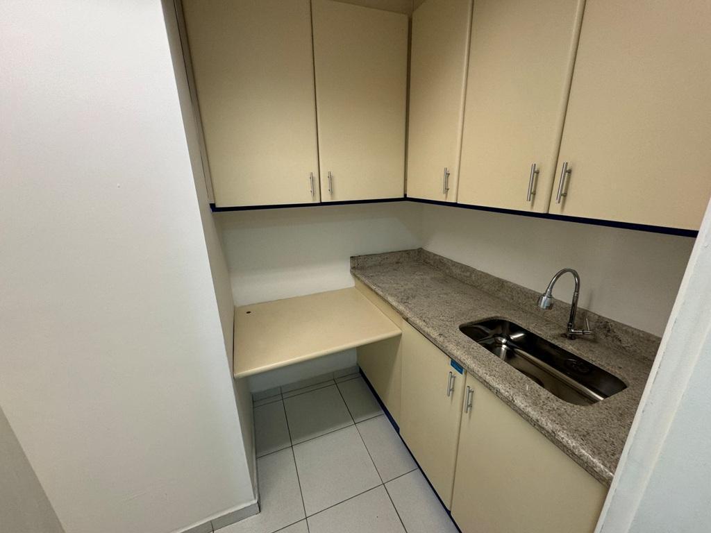 Prédio Inteiro para alugar com 1 quarto, 195m² - Foto 11