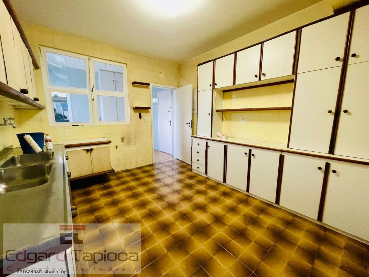 Apartamento à venda com 5 quartos, 250m² - Foto 5