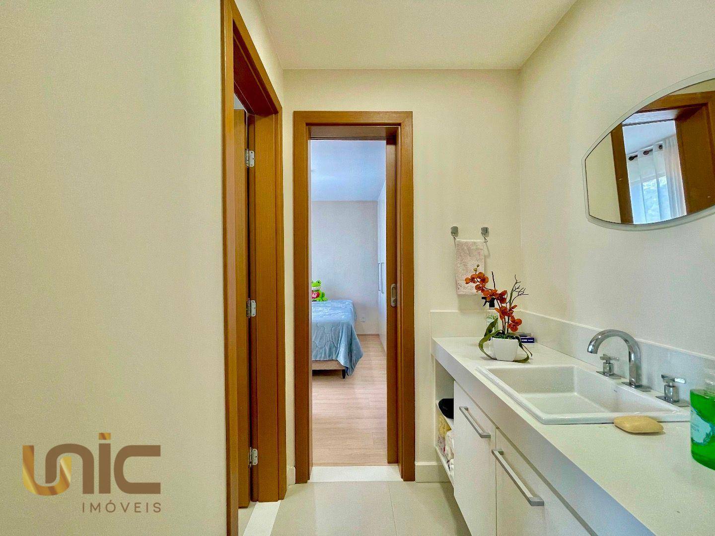 Apartamento à venda com 4 quartos, 145m² - Foto 14