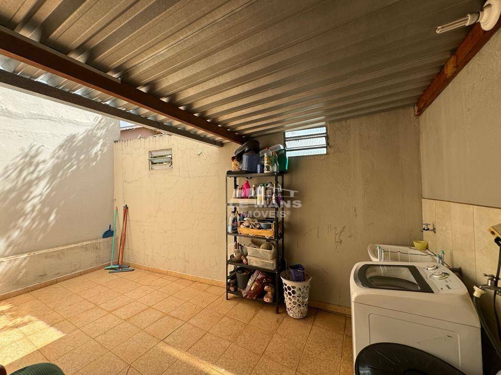 Casa à venda com 3 quartos, 140m² - Foto 18