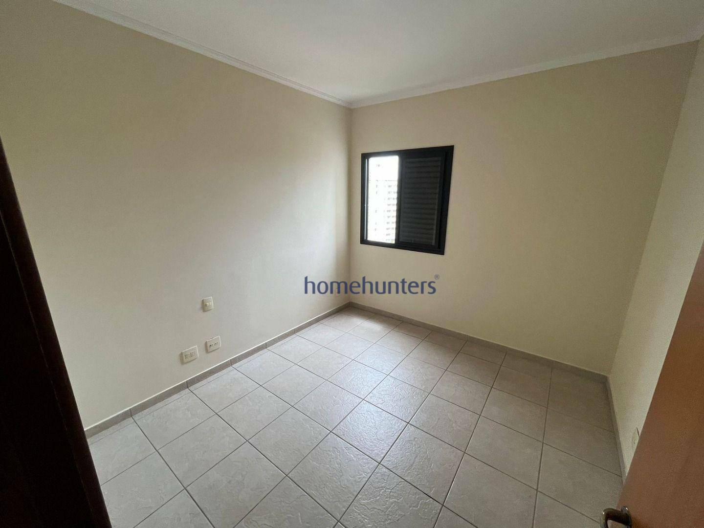 Apartamento à venda com 2 quartos, 60m² - Foto 16