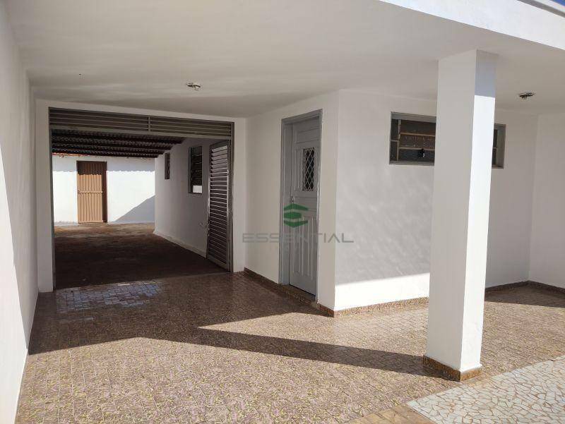 Casa para alugar com 3 quartos, 150m² - Foto 4