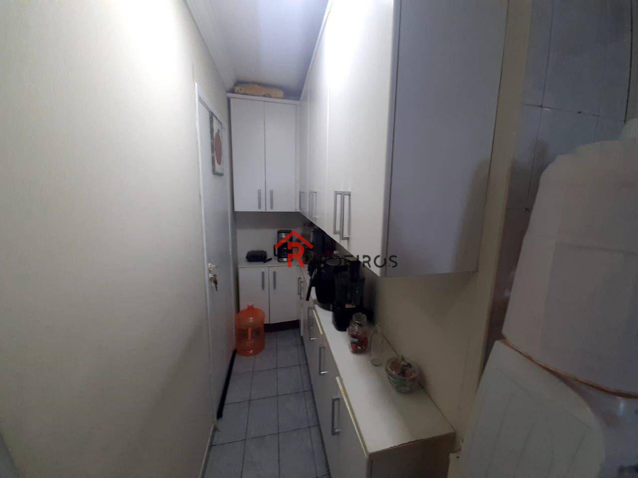 Apartamento à venda com 3 quartos, 114m² - Foto 10