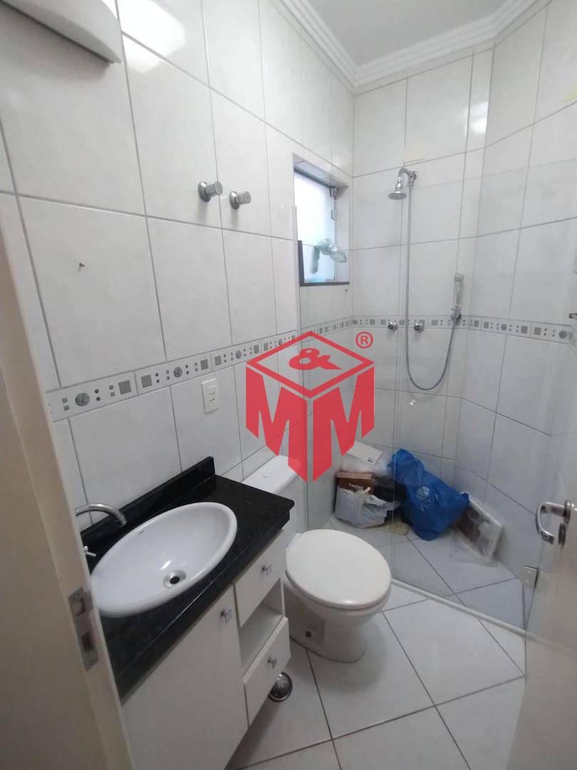 Sobrado à venda com 3 quartos, 226m² - Foto 35