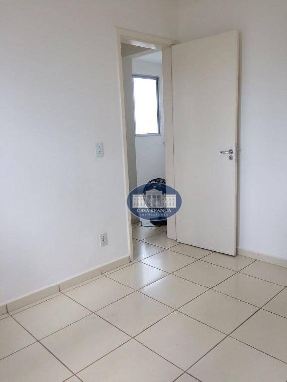 Apartamento à venda e aluguel com 2 quartos, 50m² - Foto 2