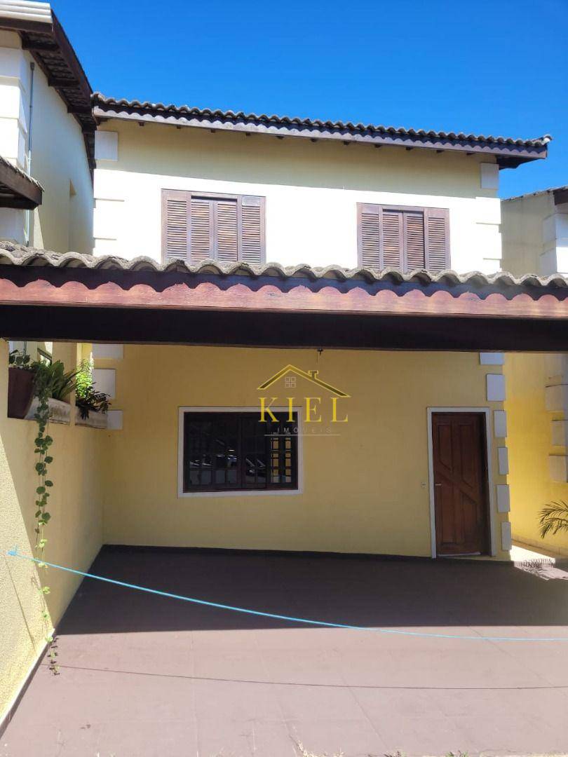 Casa à venda com 3 quartos, 154m² - Foto 2