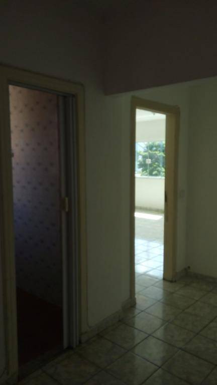 Sobrado à venda com 3 quartos, 100m² - Foto 9