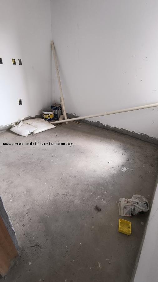 Casa à venda com 3 quartos, 65m² - Foto 6