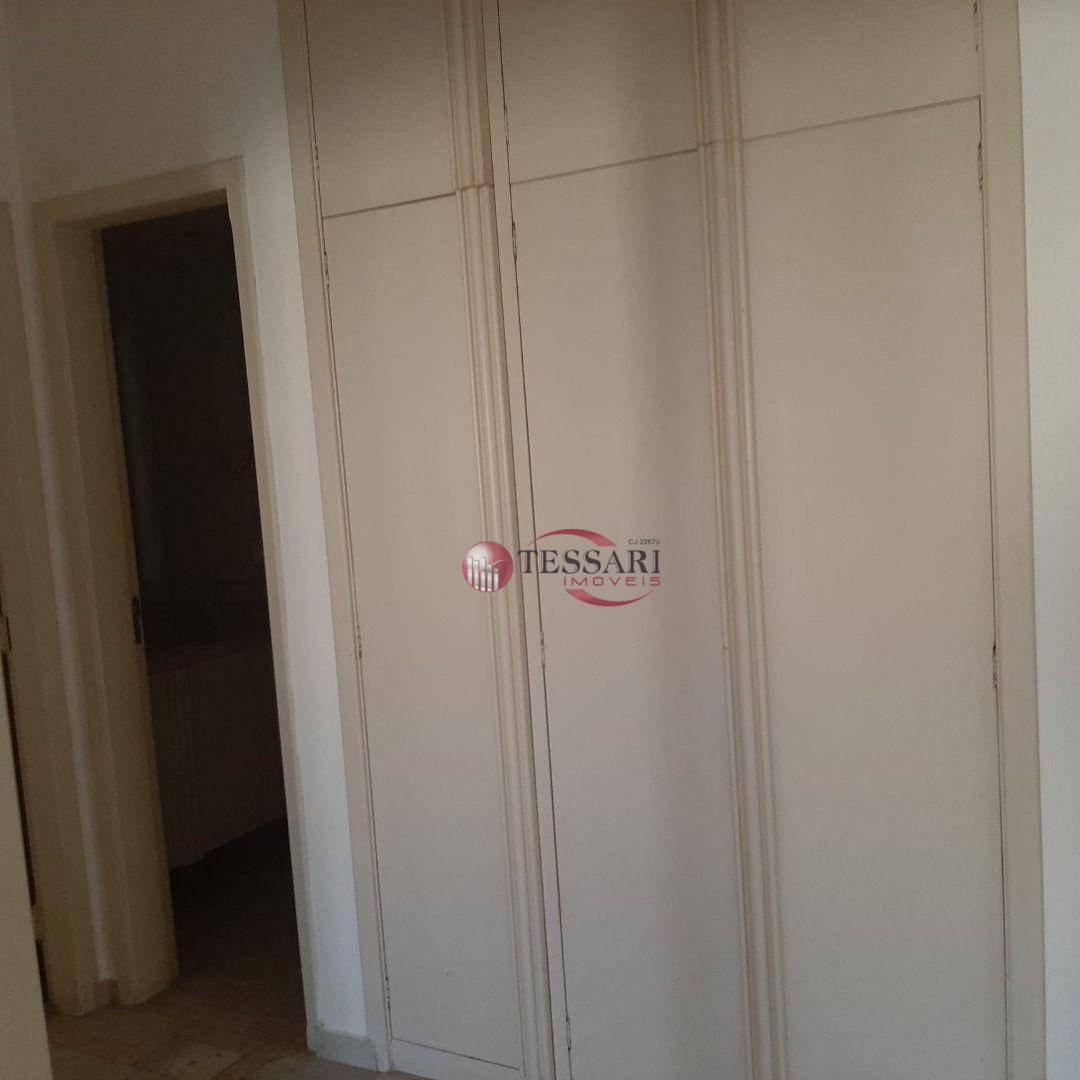 Apartamento à venda com 3 quartos, 167m² - Foto 22