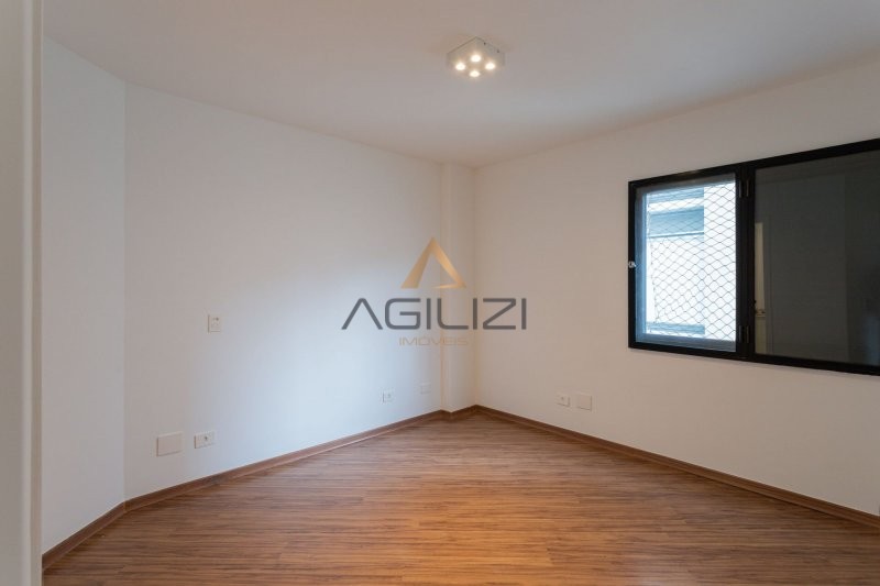 Apartamento à venda com 3 quartos, 103m² - Foto 26