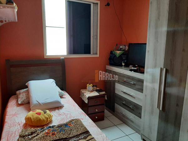 Apartamento à venda com 2 quartos, 49m² - Foto 5