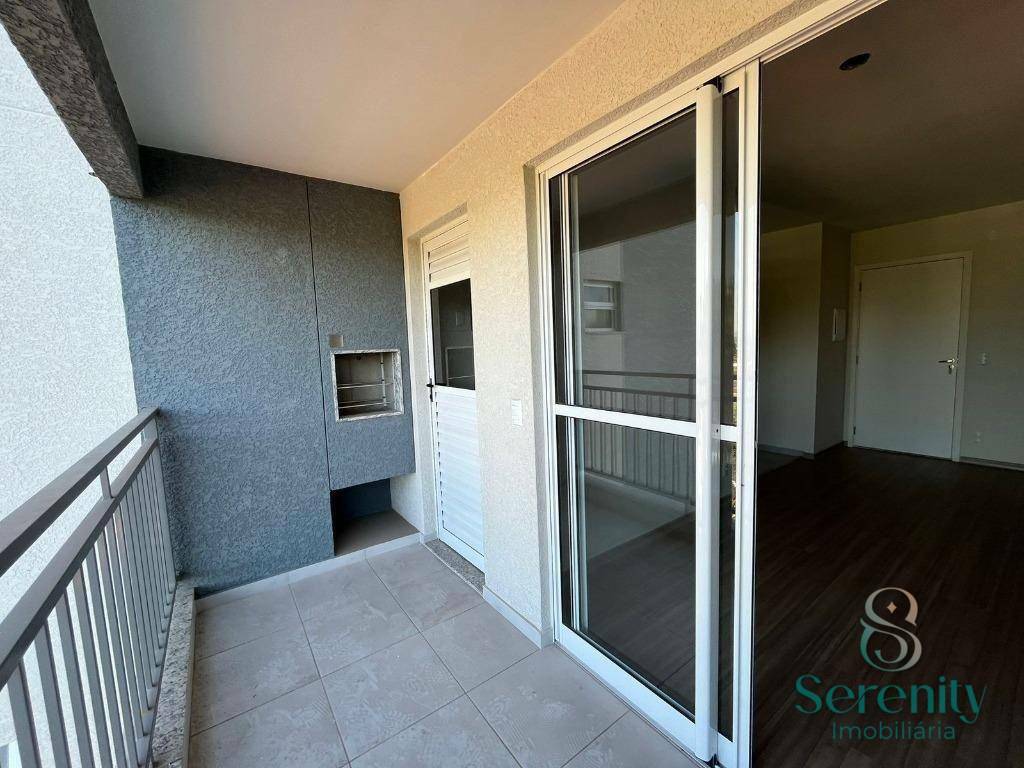 Apartamento para alugar com 2 quartos, 64m² - Foto 9