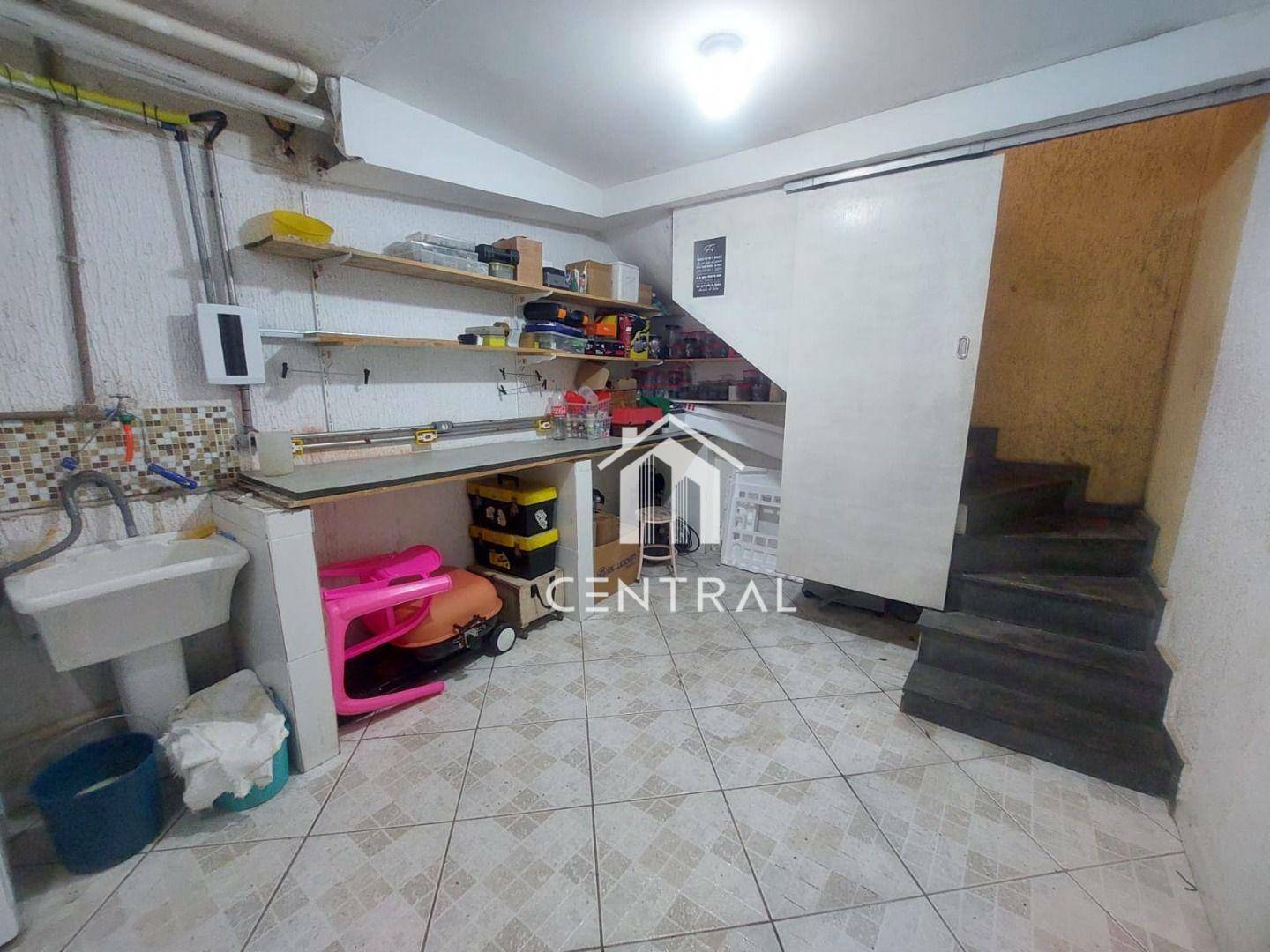 Sobrado à venda com 3 quartos, 180m² - Foto 29