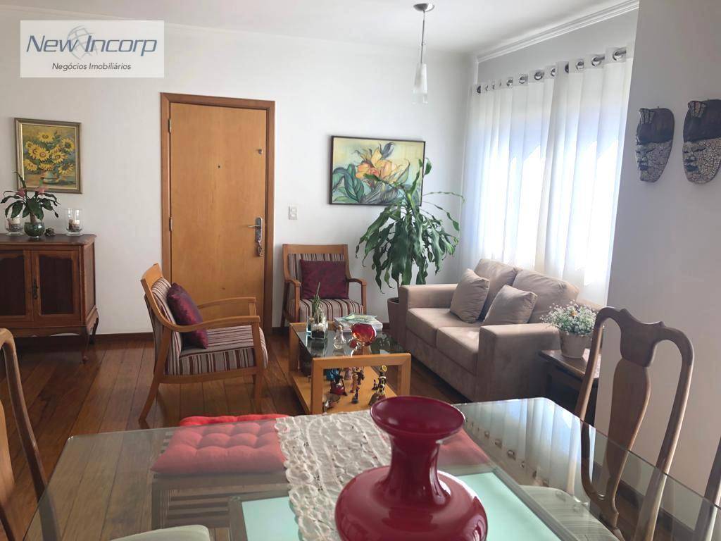 Apartamento à venda com 4 quartos, 157m² - Foto 2