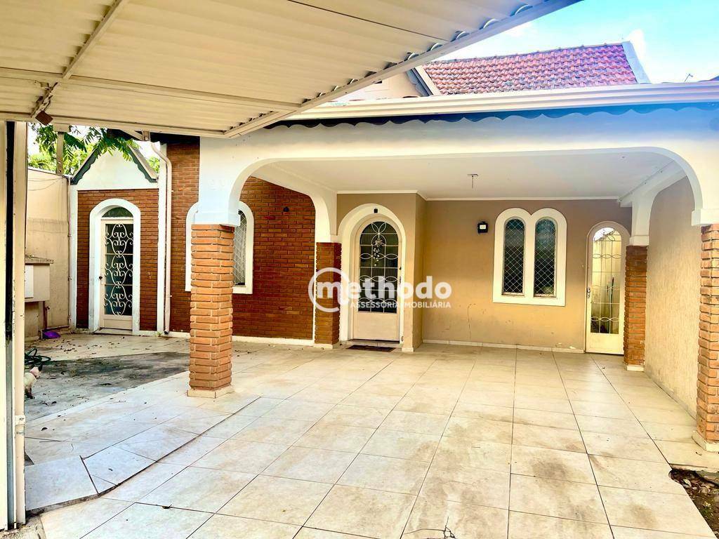 Casa à venda com 2 quartos, 176m² - Foto 1