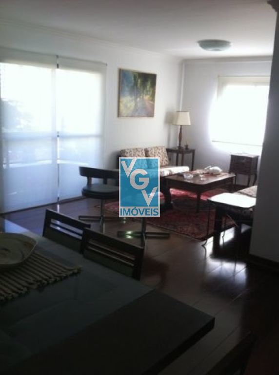 Apartamento à venda com 3 quartos, 140m² - Foto 11