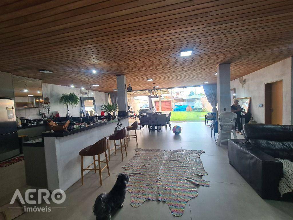 Casa à venda com 2 quartos, 280m² - Foto 17