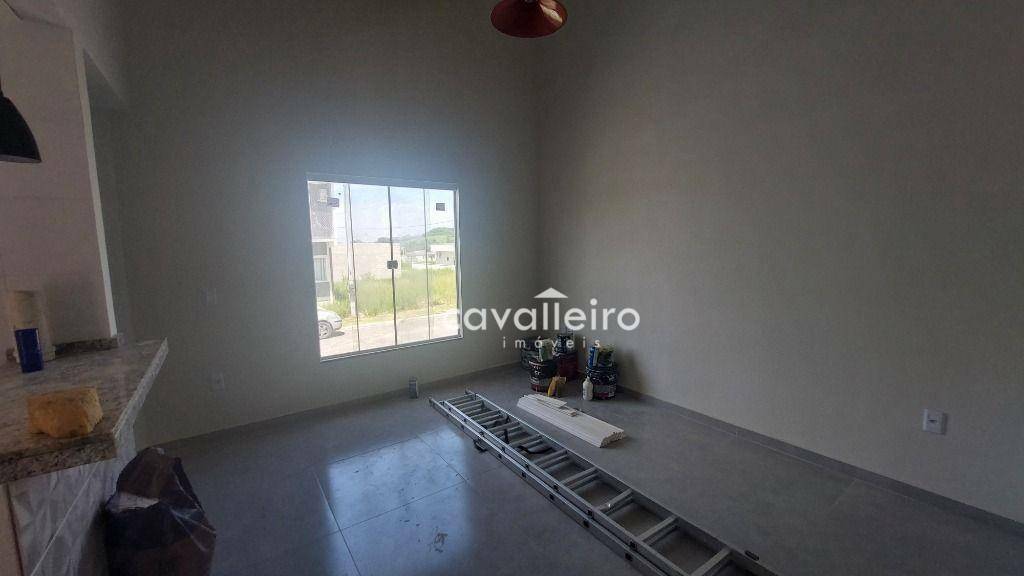 Casa de Condomínio à venda com 3 quartos, 75m² - Foto 4