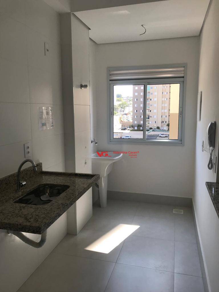 Apartamento à venda com 3 quartos, 63m² - Foto 3