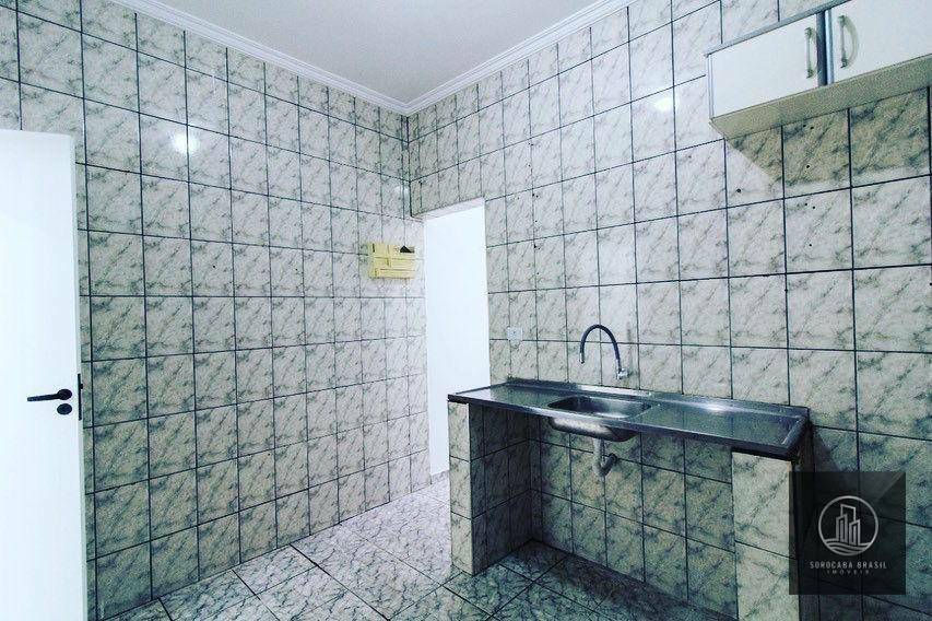 Casa à venda e aluguel com 8 quartos, 187m² - Foto 4