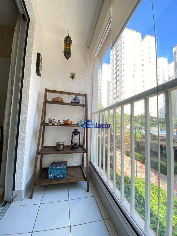 Apartamento à venda com 2 quartos, 56m² - Foto 7