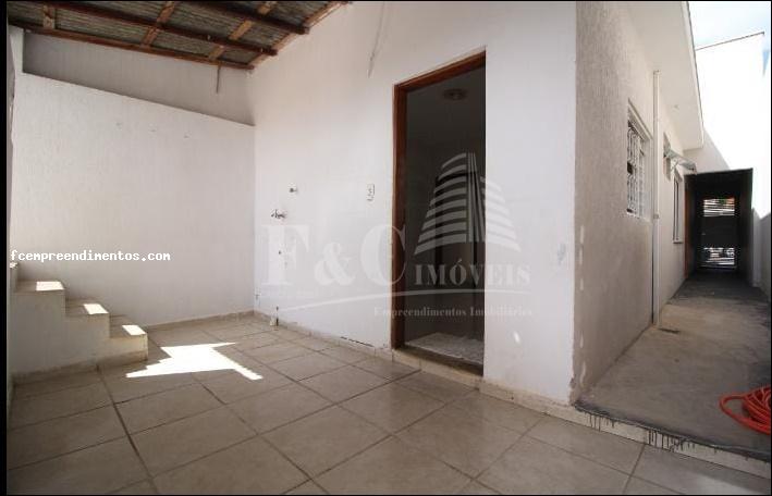 Casa à venda com 3 quartos, 250m² - Foto 14