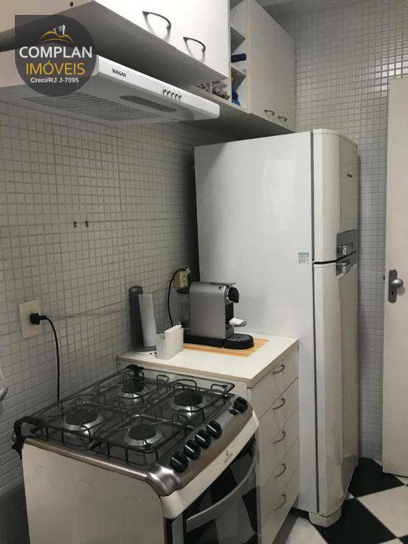 Apartamento à venda com 2 quartos, 82m² - Foto 16