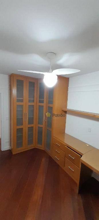 Apartamento à venda com 3 quartos, 110m² - Foto 10