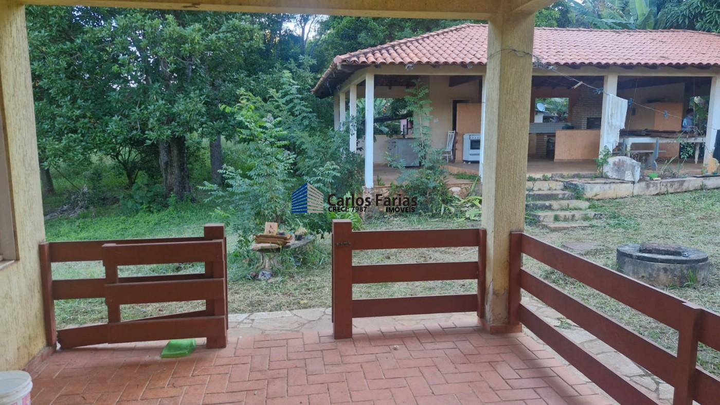 Chácara à venda com 3 quartos, 250m² - Foto 9
