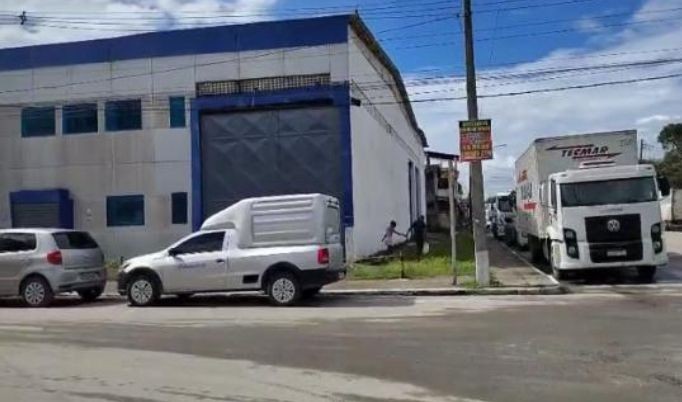 Depósito-Galpão, 1100 m² - Foto 1