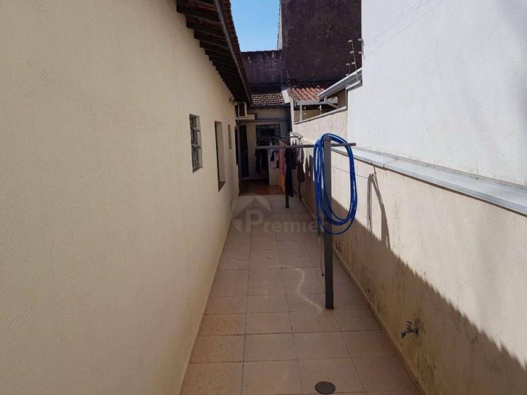 Casa à venda com 3 quartos, 150m² - Foto 7