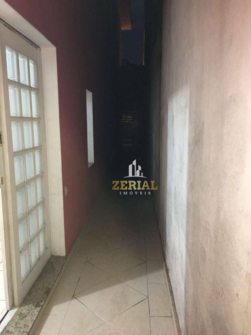 Sobrado à venda com 3 quartos, 210m² - Foto 29